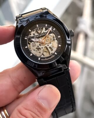 Deep Black Outer Ring with Signature Maserati Branding